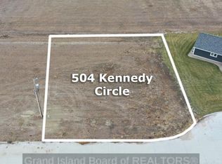 504 Kennedy Cir, Palmer, NE 68864