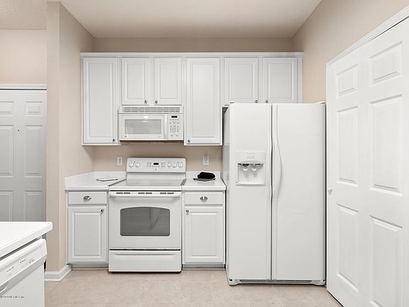5th image of 13364 Beach Blvd Unit 1017