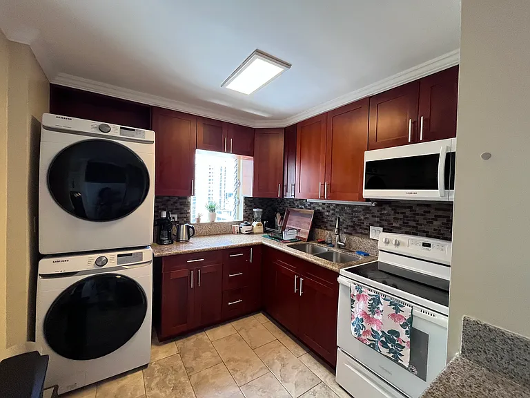 419A Atkinson Dr — Photo 3