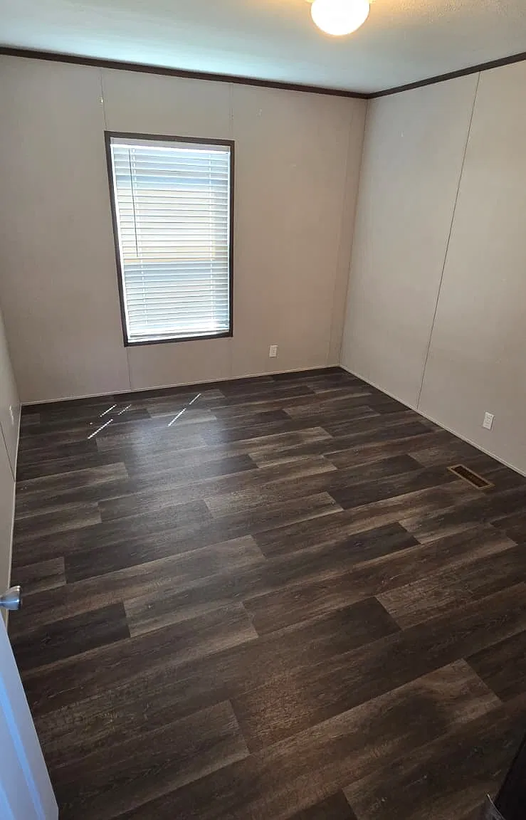 3 bed, 1560 sqft, $1,399 — Photo 3