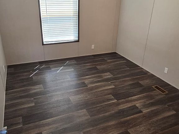 3rd image of 10633 County Road 439