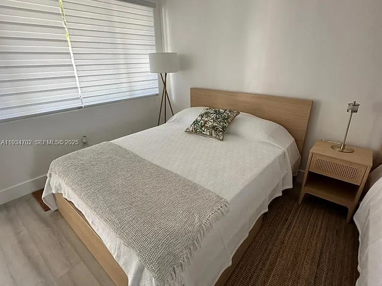 1840 James Ave #12 — Photo 4