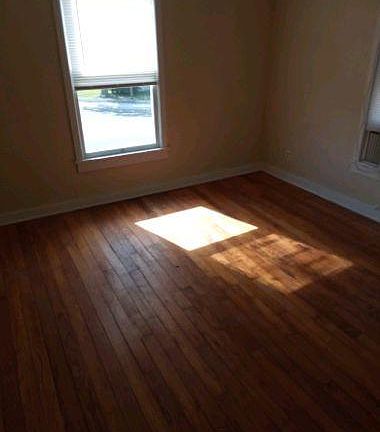 2nd image of 740 Texas Ave