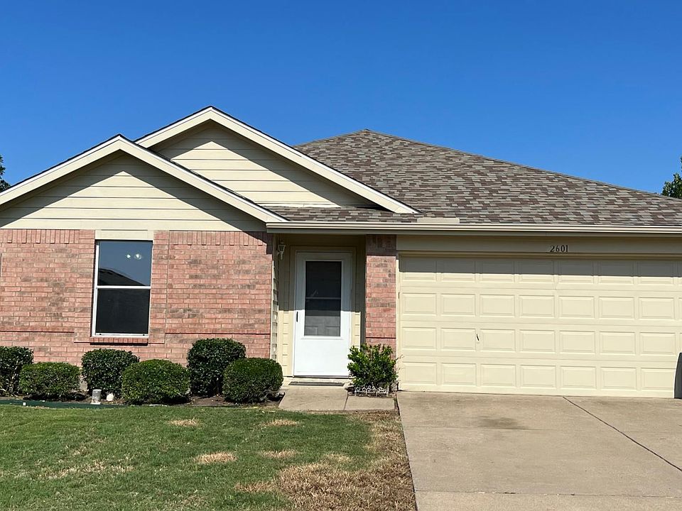 1st image of 2601 Plantation Dr