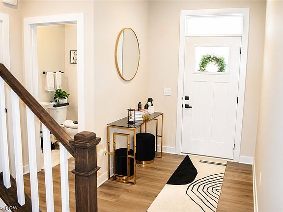 5th image of 8082 Cora Ct