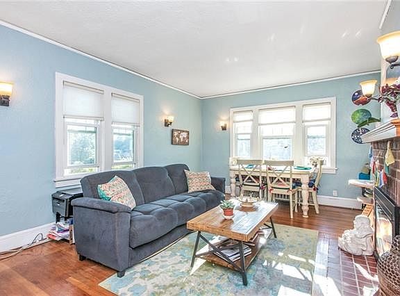 2nd image of 82 Helena Ave