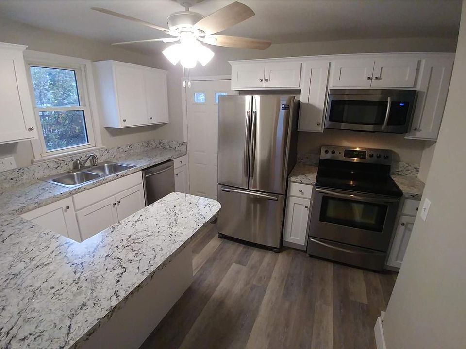 1st image of 417 Hammond Ave