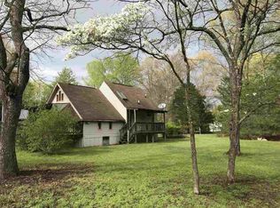 326 Warren Ferry Rd, Scottsville, VA 24590