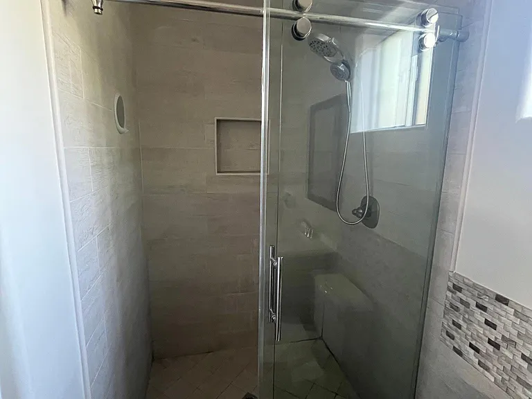 10904 Scoville Ave — Photo 10