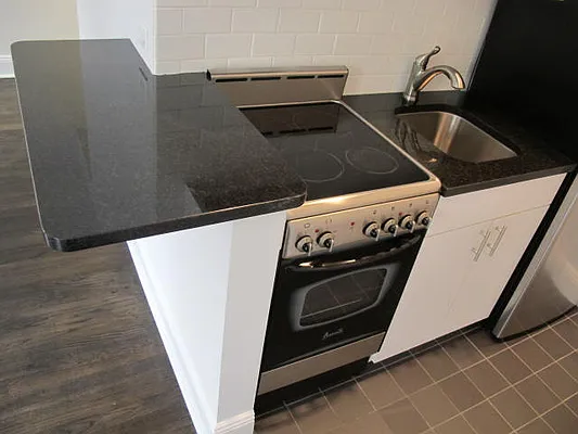 Rented by Metropolis Real Estate of Manhattan | media 10