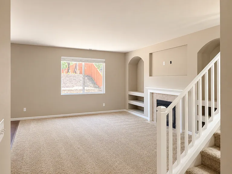 3918 Southlake Dr SE — Photo 7