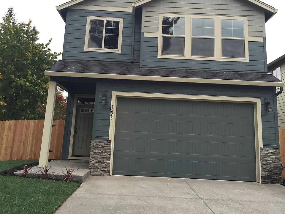 1st image of 4223 NE 136th Ave