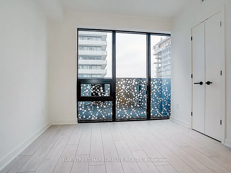 55 Charles St E #4311 — Photo 12
