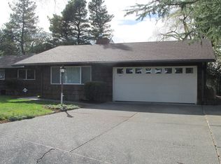 585 NE La Mesa Ct, Gresham, OR 97030