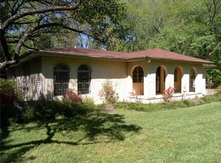 3009 York Dr, Fultondale, AL 35068