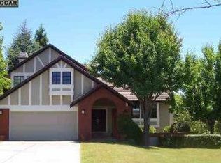 10 Canyon Hills Ct, San Ramon, CA 94582