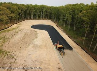 1 Faith Hill Ct, Jackson, NJ 08527