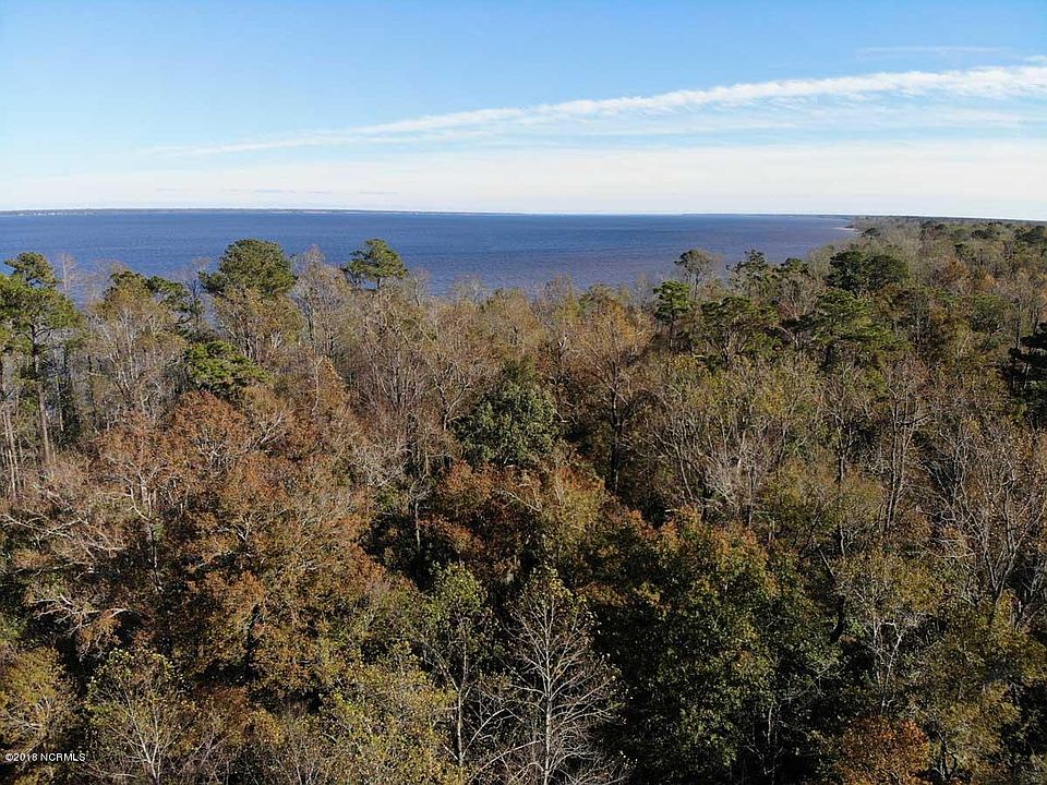 2nd image of 280 River Bluffs Drive