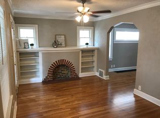 5825 Forest Ave, Kansas City, MO 64110