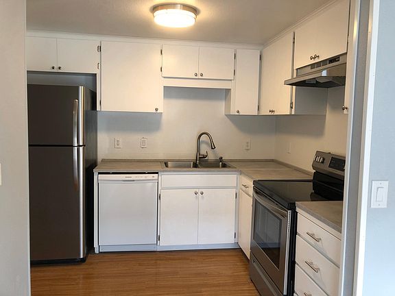 3rd image of 6422 S Mason Ave