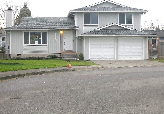 2nd image of 3416 52nd Ave NE