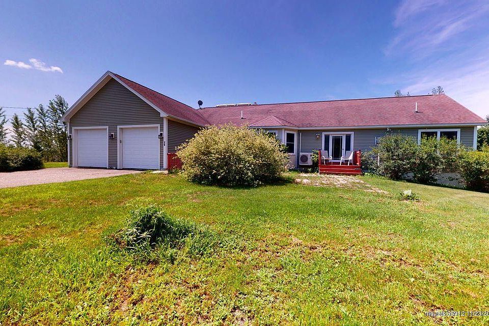 2nd image of 14 Old Meadow Rd