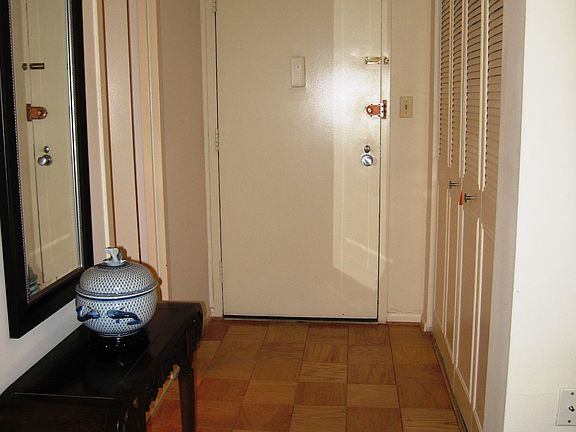 2nd image of 4242 E West Hwy #303
