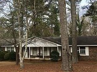 170 Tee Ln, Athens, GA 30607