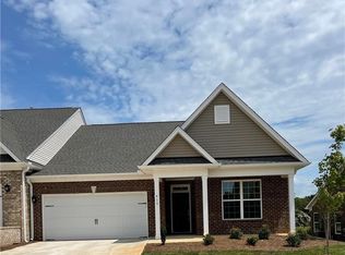 415 Mountain Grove Ln, Kernersville, NC 27284