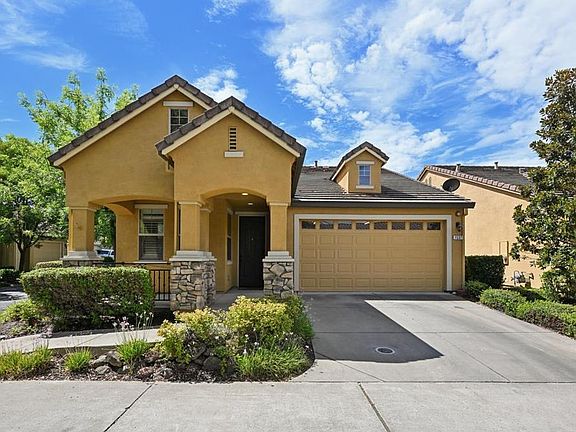 2nd image of 1537 Marseille Ln