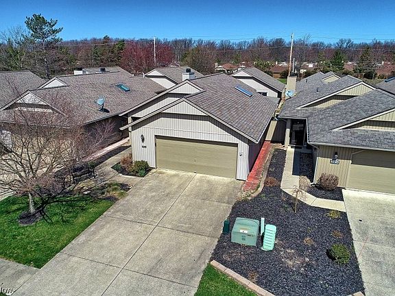 2nd image of 21494 Timber Oak Ct