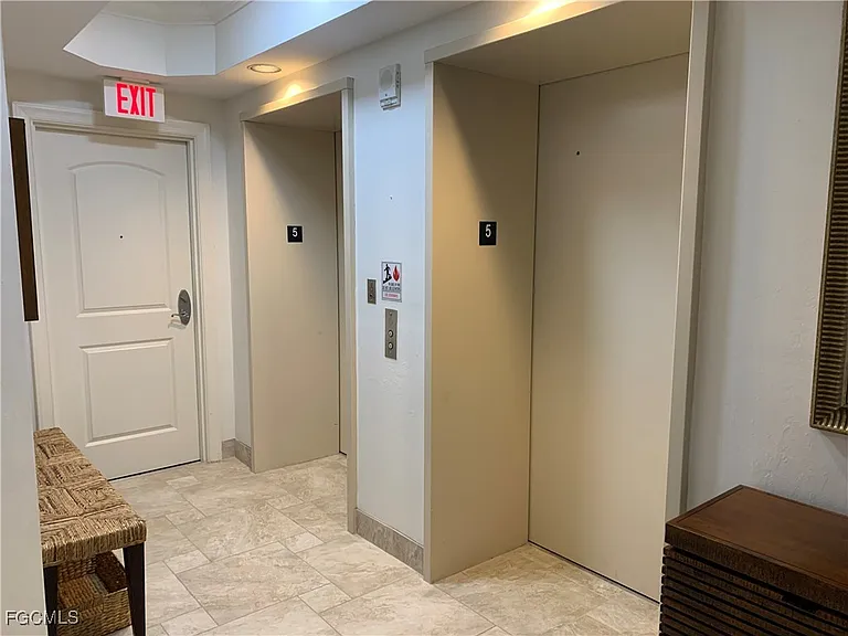2090 W 1st St #510 — Photo 27