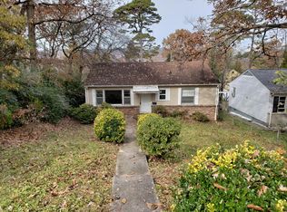 1015 E Oak Hill Ave, Knoxville, TN 37917