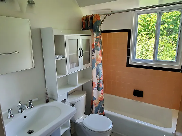 21865 Coolidge Hwy — Photo 24