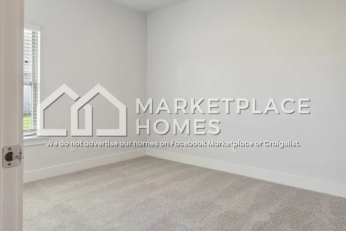 2070 Hyacinth Ln — Photo 29