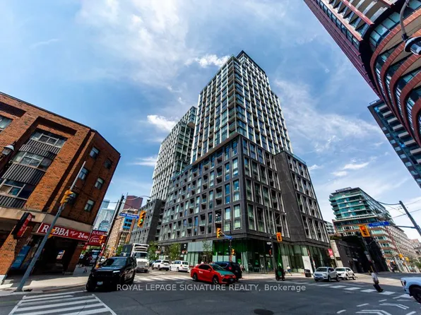 158 Front St E #1019, Toronto, ON M5A 0K9