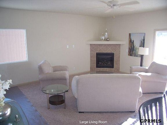 2nd image of 16409 N Camden Ave