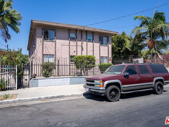 5th image of 1433 E 61st St