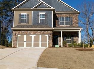 5711 Lanier Valley Pkwy, Sugar Hill, GA 30518