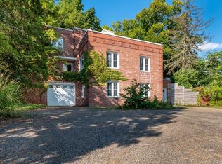 1 Strouds Run Rd, Athens, OH 45701