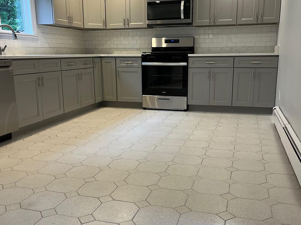 24 Wareham St Medford, MA, 02155 Apartments for Rent Zillow