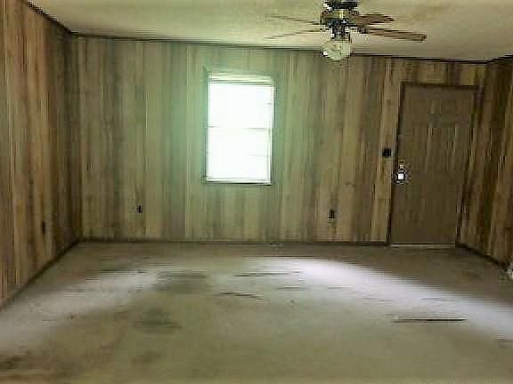 2nd image of 105 Towhee Cir