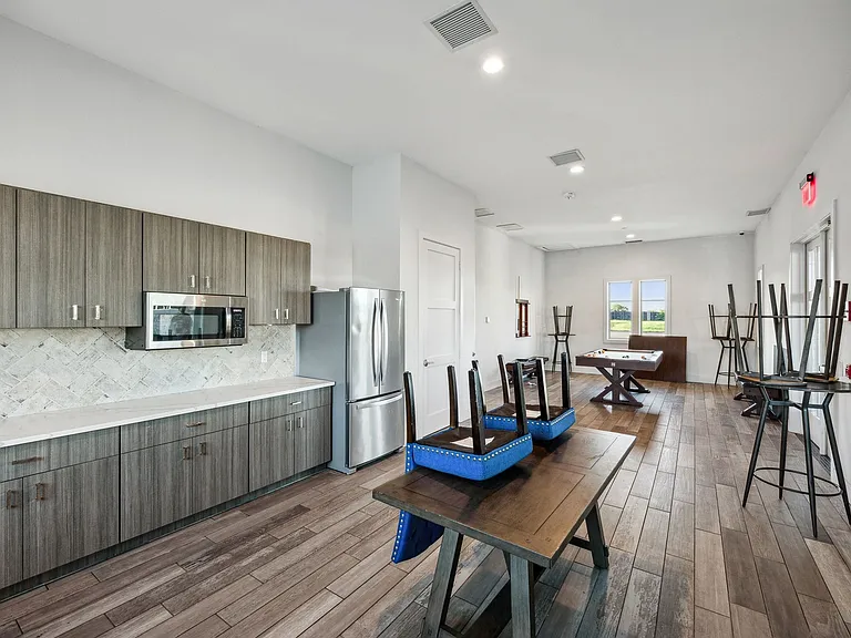 3513 Sunflower St — Photo 27