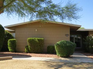 10821 W Santa Fe Dr, Sun City, AZ 85351