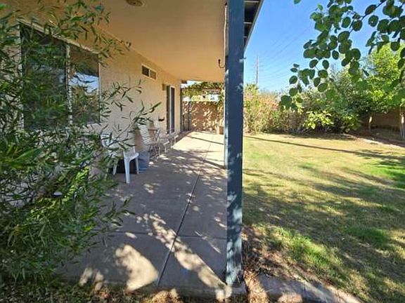 5th image of 11531 W Green Dr
