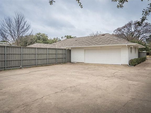 5th image of 11174 Russwood Cir