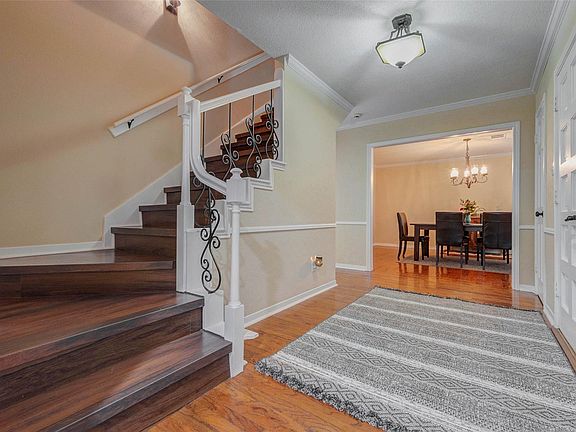 4th image of 6710 Falling Waters Dr