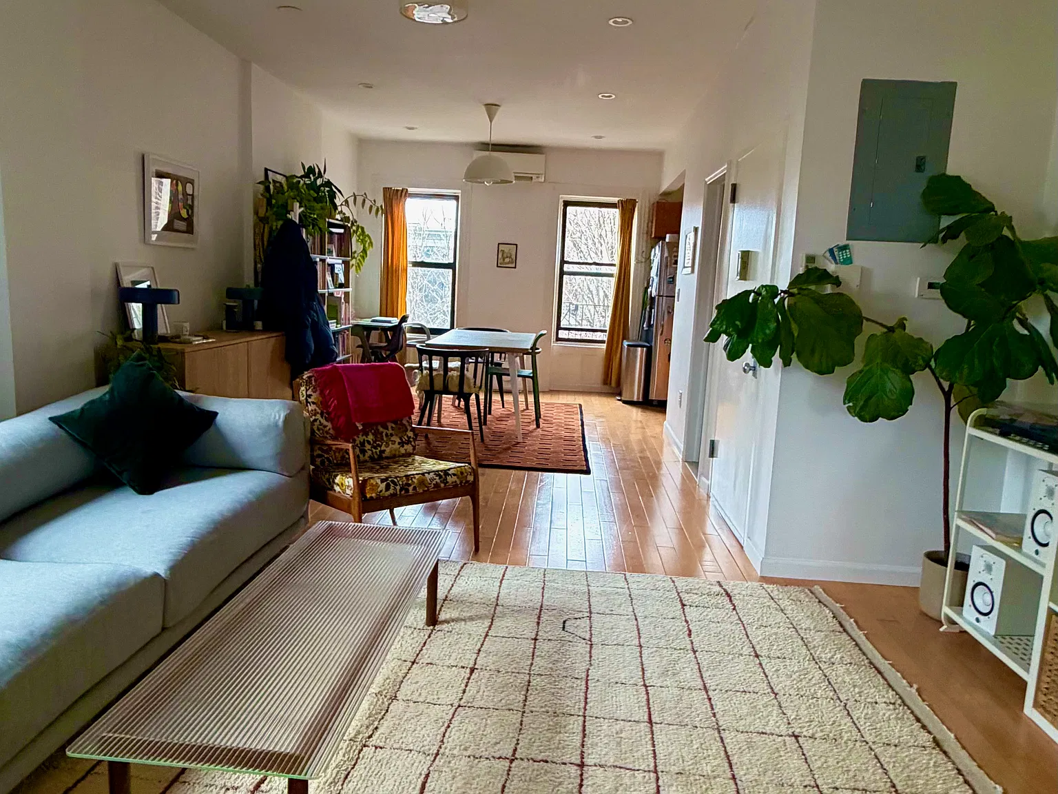 591 Willoughby Avenue — Photo 1
