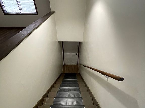 3rd image of 1606 S 16th St APT 7