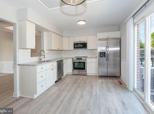 116 Villa Capri Cir, Essex, MD